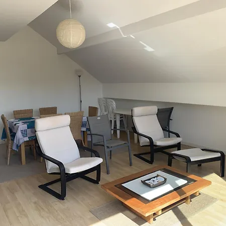 Avec Terrasse, 6 Personnes, Parking, Vue Port - Fr-1-843-23